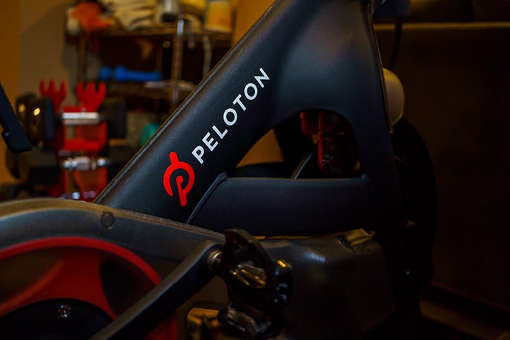 how to change peloton pedals featured