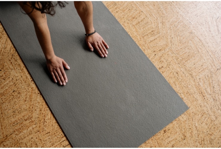 yoga-mat-canva